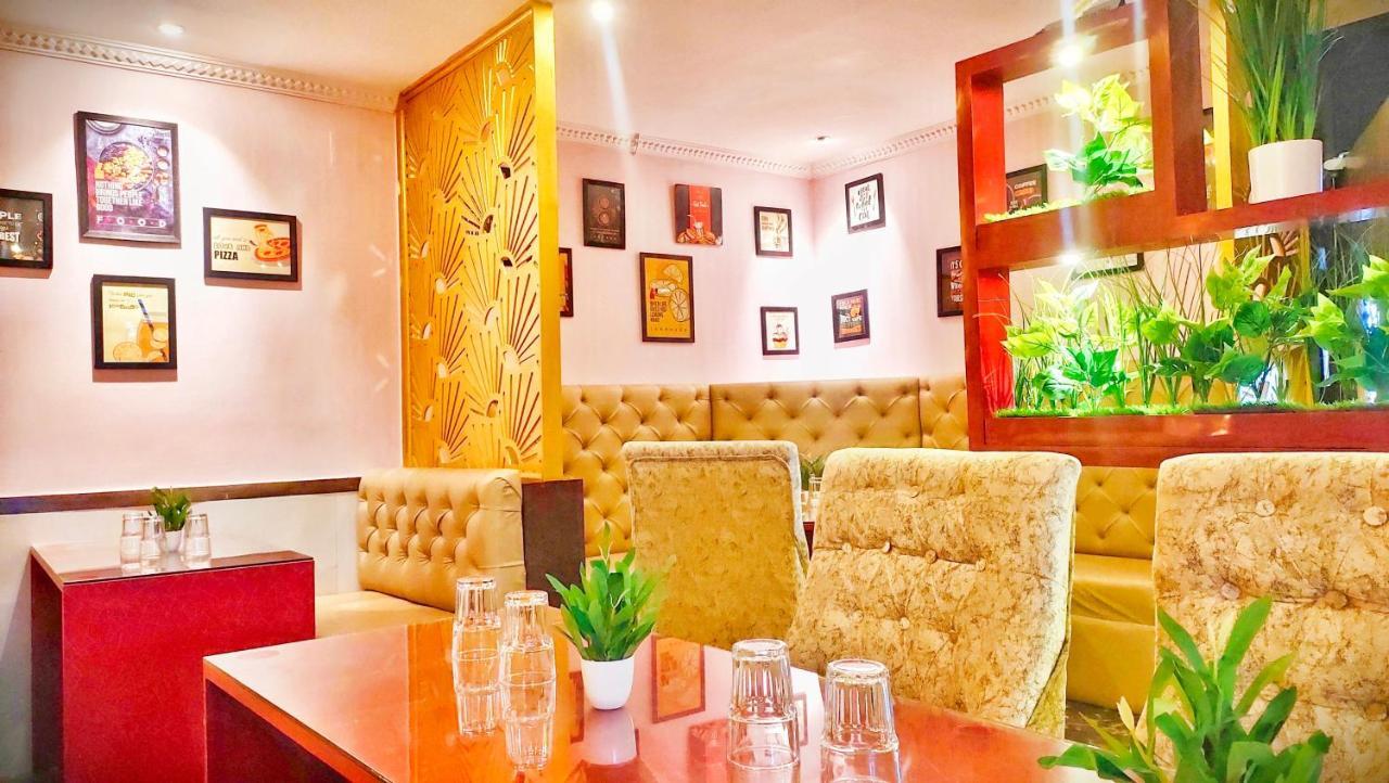 Hotel Shivay Palace Basti 外观 照片
